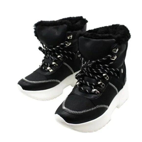 Sugar Weather Boots - Picture 2 of 8